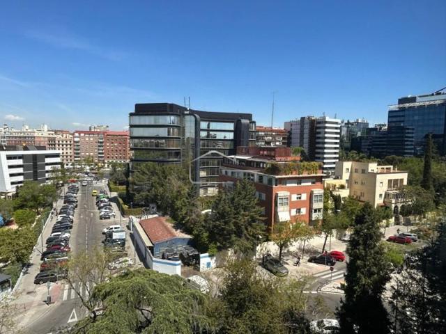 Piso en venta en Madrid, Chamartin photo 0