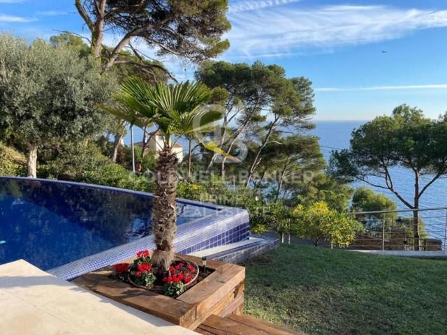 Casa en venta en Palafrugell photo 0