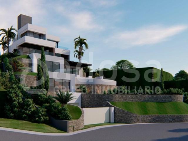 Terreno en venta en Marbella photo 0
