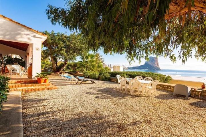 Chalet en venta en Calpe, Borumbot photo 0