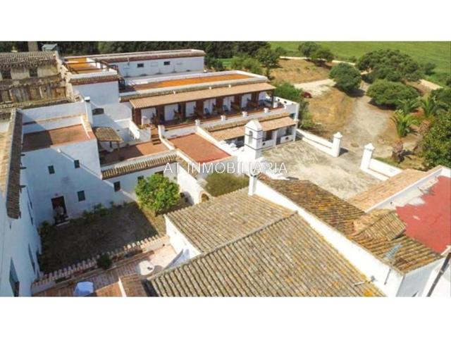 Casa en venta en Barbate photo 0