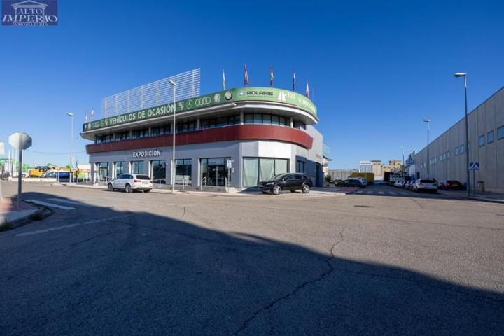 Edificio en venta en Peligros, Poligono industrial zarate photo 0