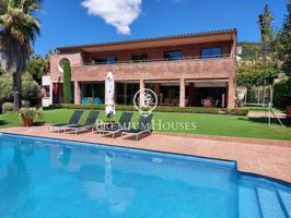 Casa en venta en Teià, Ramon Llull photo 0