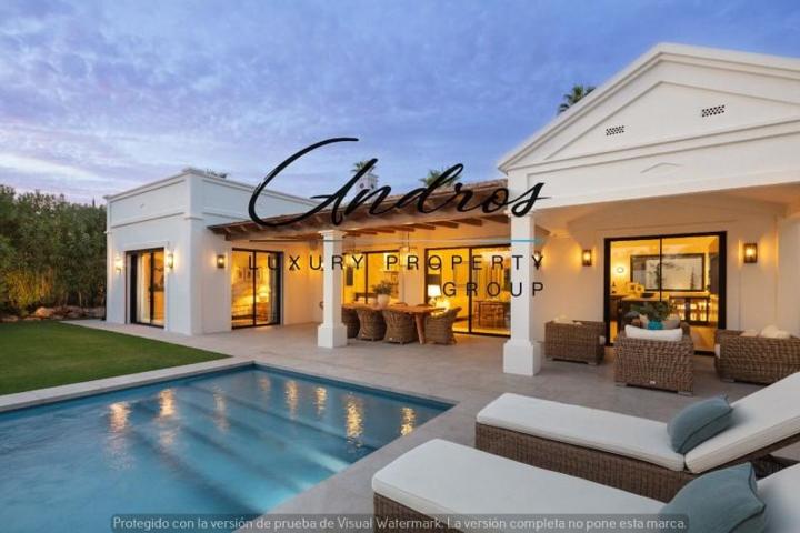 Chalet en venta en Marbella, Nueva Andalucia photo 0