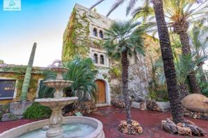 Casa en venta en Alicante, Vistahermosa photo 0