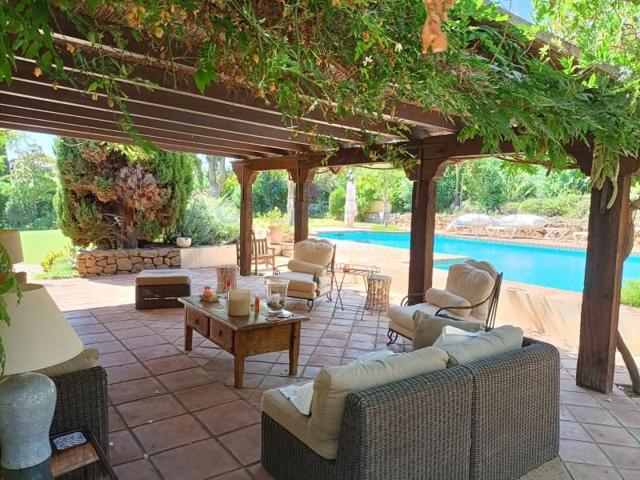 Chalet en venta en Sotogrande photo 0