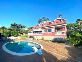 Chalet en venta en Alella, Can Teixido photo 0