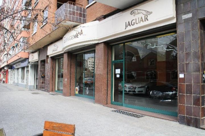 Local comercial en venta en Valladolid, Delicias photo 0