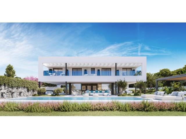 Chalet en venta en Marbella, Las Chapas photo 0