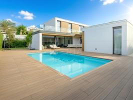 Casa en venta en Castell-Platja d'Aro photo 0