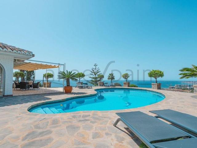 Chalet en venta en Benalmádena photo 0