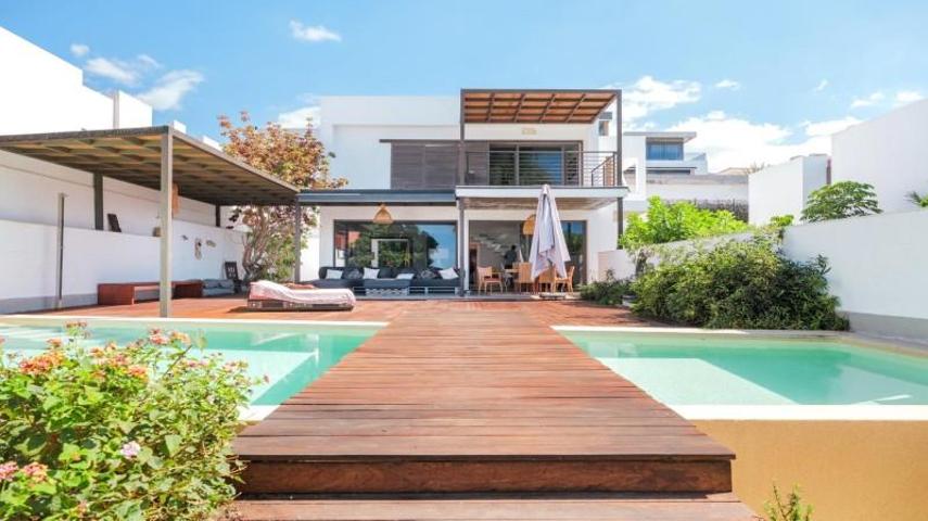 Chalet en venta en Adeje, El Madroñal photo 0