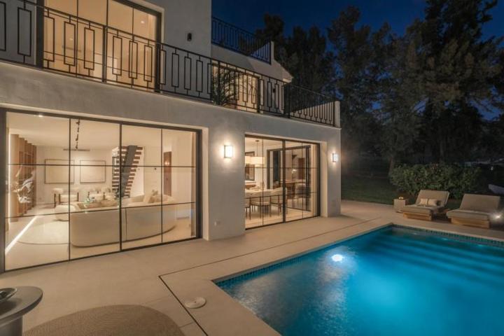 Chalet en venta en Marbella, Aloha photo 0