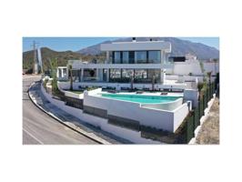 Apartamento en venta en Marbella, La Quinta Golf photo 0