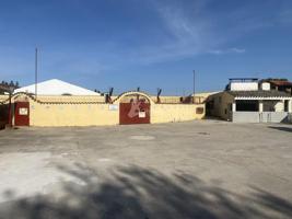 Edificio en venta en Yeles, Yeles photo 0