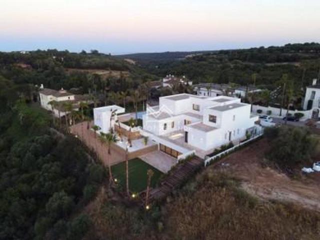 Chalet en venta en Sotogrande, Sotogrande - Alto photo 0