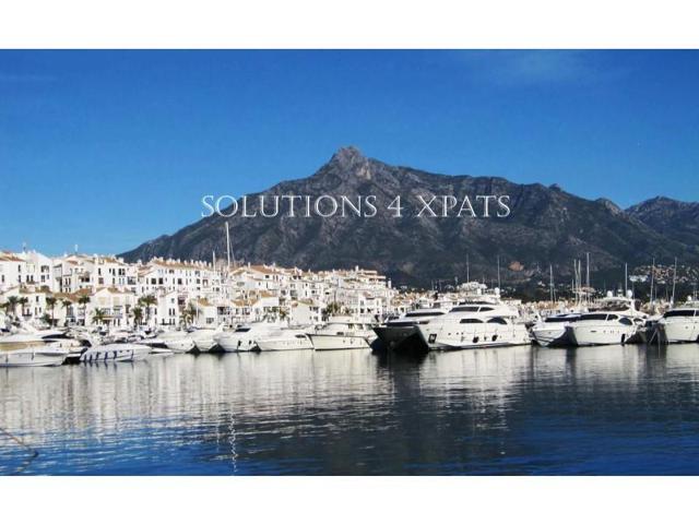 Apartamento en venta en Marbella, Puerto Banús photo 0