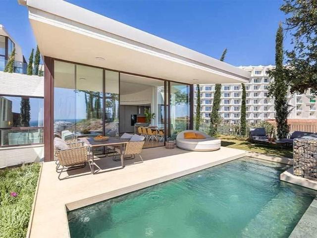 Chalet en venta en Benalmádena photo 0