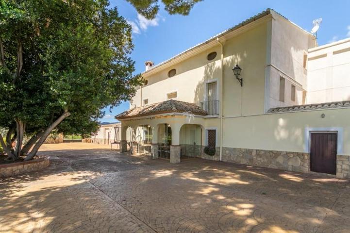 Casa con terreno en venta en Ibi, Campos photo 0