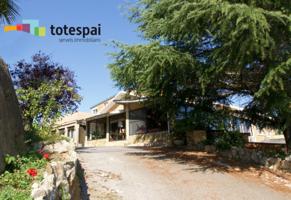 Chalet en venta en Alella, Coma Fosca photo 0