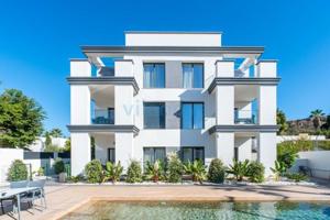 Edificio en venta en Alicante, Vistahermosa photo 0