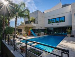 Chalet en venta en Alicante, Alicante Golf photo 0