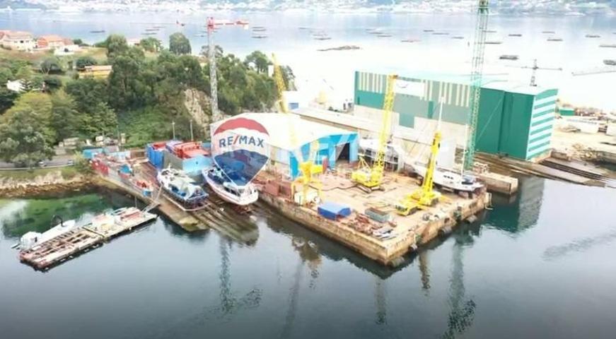 Nave industrial en venta en Moaña, Playa do laton photo 0