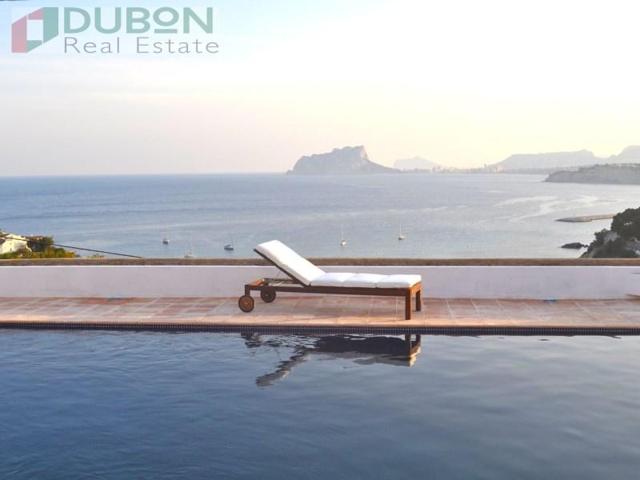 Chalet en venta en Moraira photo 0