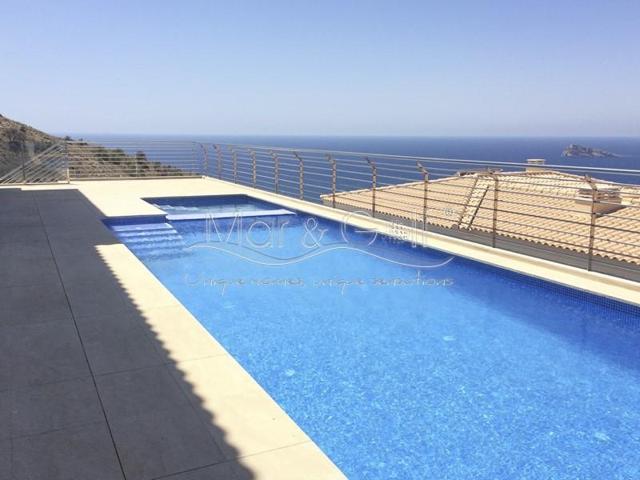 Chalet en venta en Benidorm photo 0