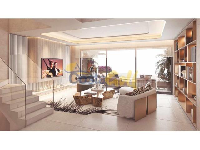 Apartamento en venta en Marbella, Hacienda Las Chapas photo 0