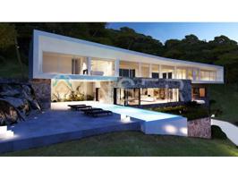 Chalet en venta en Calvia photo 0