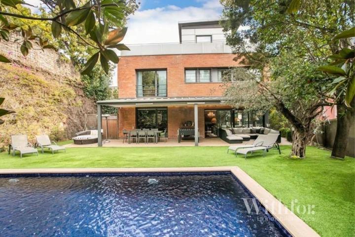 Chalet en venta en Barcelona, Sarrià photo 0