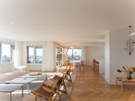 Apartamento en venta en Barcelona, Pedralbes photo 0