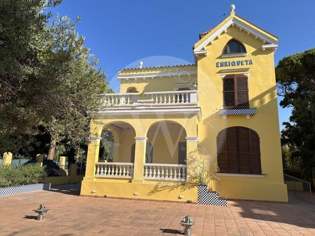 Casa en venta en Salou, Playa Levante photo 0