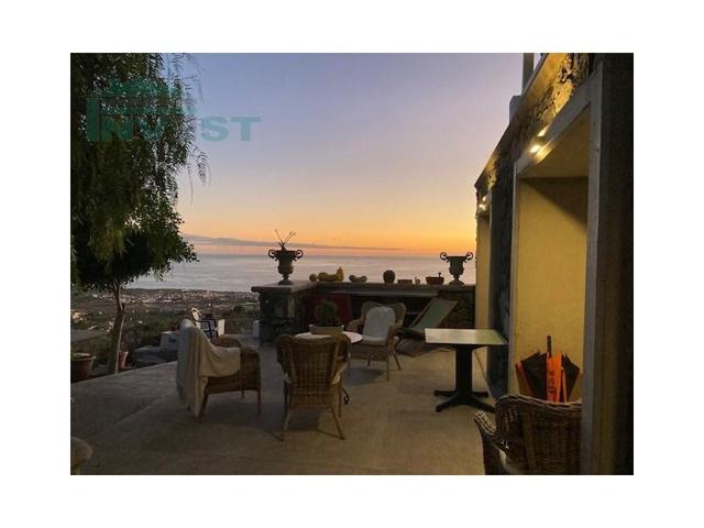 Chalet en venta en Adeje photo 0