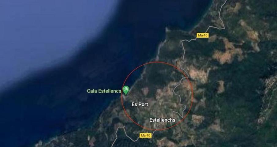 Chalet en venta en Estellencs, Estellencs photo 0