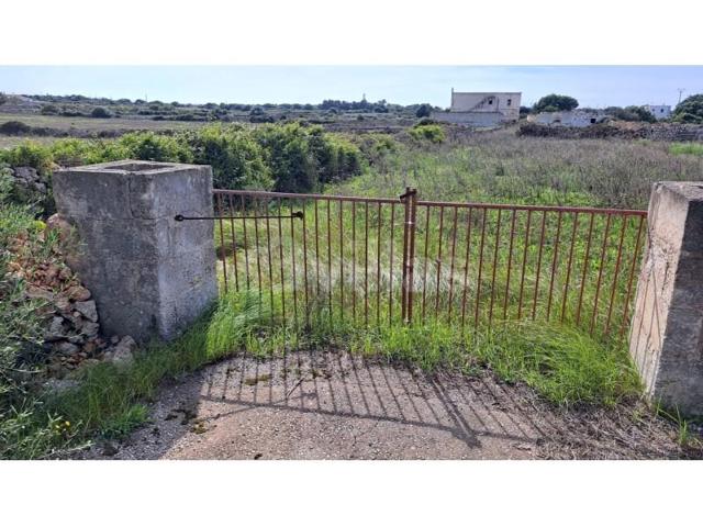 Terreno en venta en Ciutadella de Menorca photo 0
