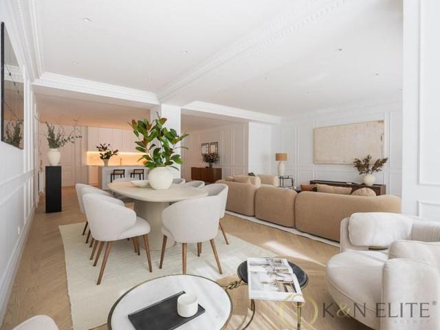 Piso en venta en Madrid, Castellana photo 0