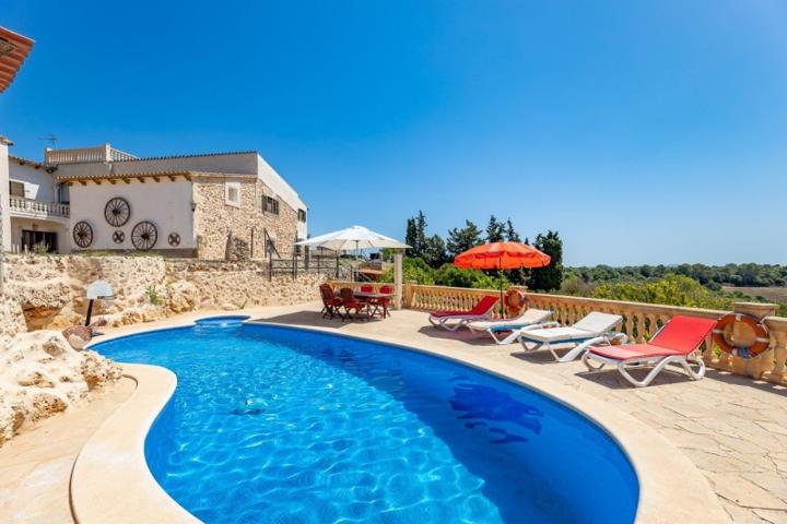 Casa con terreno en venta en Lloret de Vistalegre, A LAS AFUERAS photo 0