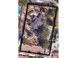 Terreno en venta en Majadahonda photo 0