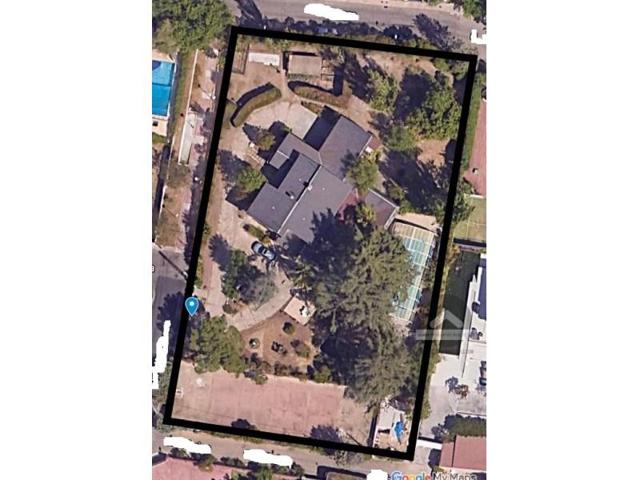 Terreno en venta en Majadahonda photo 0