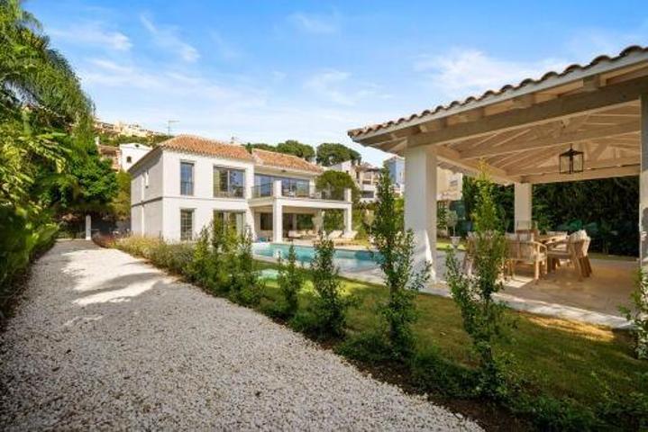 Chalet en venta en Benahavís, ARQUEROS photo 0