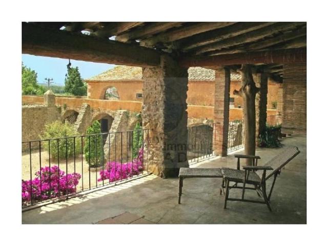 Chalet en venta en Pals photo 0