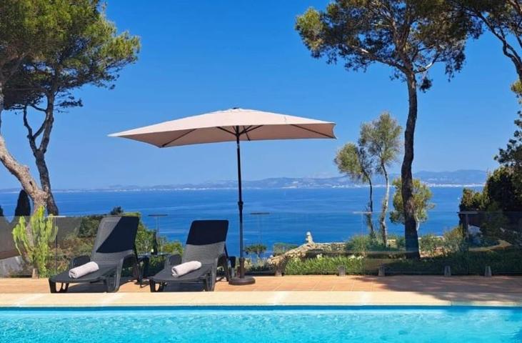 Casa en venta en Llucmajor, Badia Blava photo 0