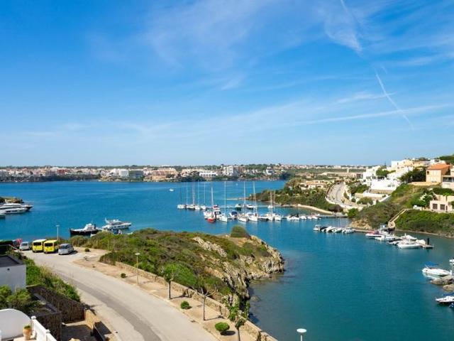 Chalet en venta en Mahón-Maó photo 0