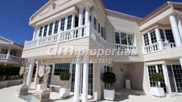 Chalet en venta en Adeje, La Caleta photo 0