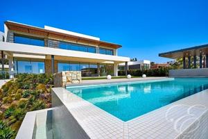 Chalet en venta en Benahavís, Benahavis photo 0