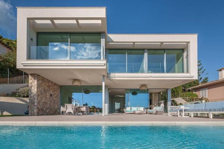 Chalet en venta en Calvia, Costa den Blanes photo 0