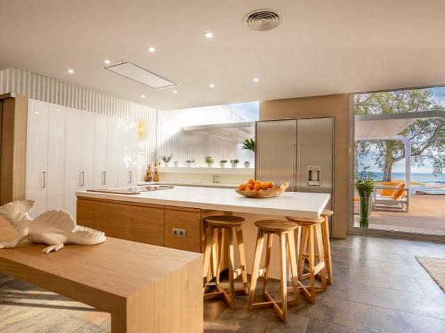 Chalet en venta en Benalmádena, Higuerón photo 0