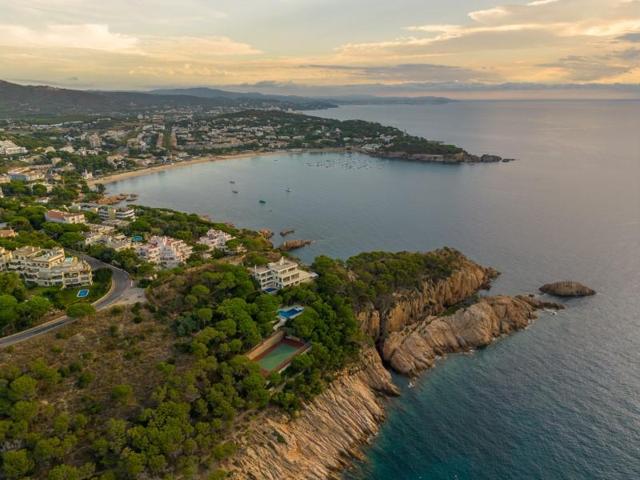 Casa en venta en Castell-Platja d'Aro photo 0